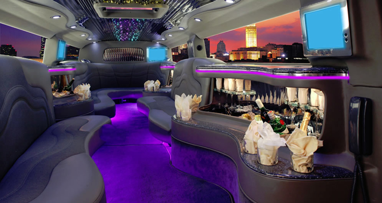 Hummer-H2-Limo-krystal-interior-100